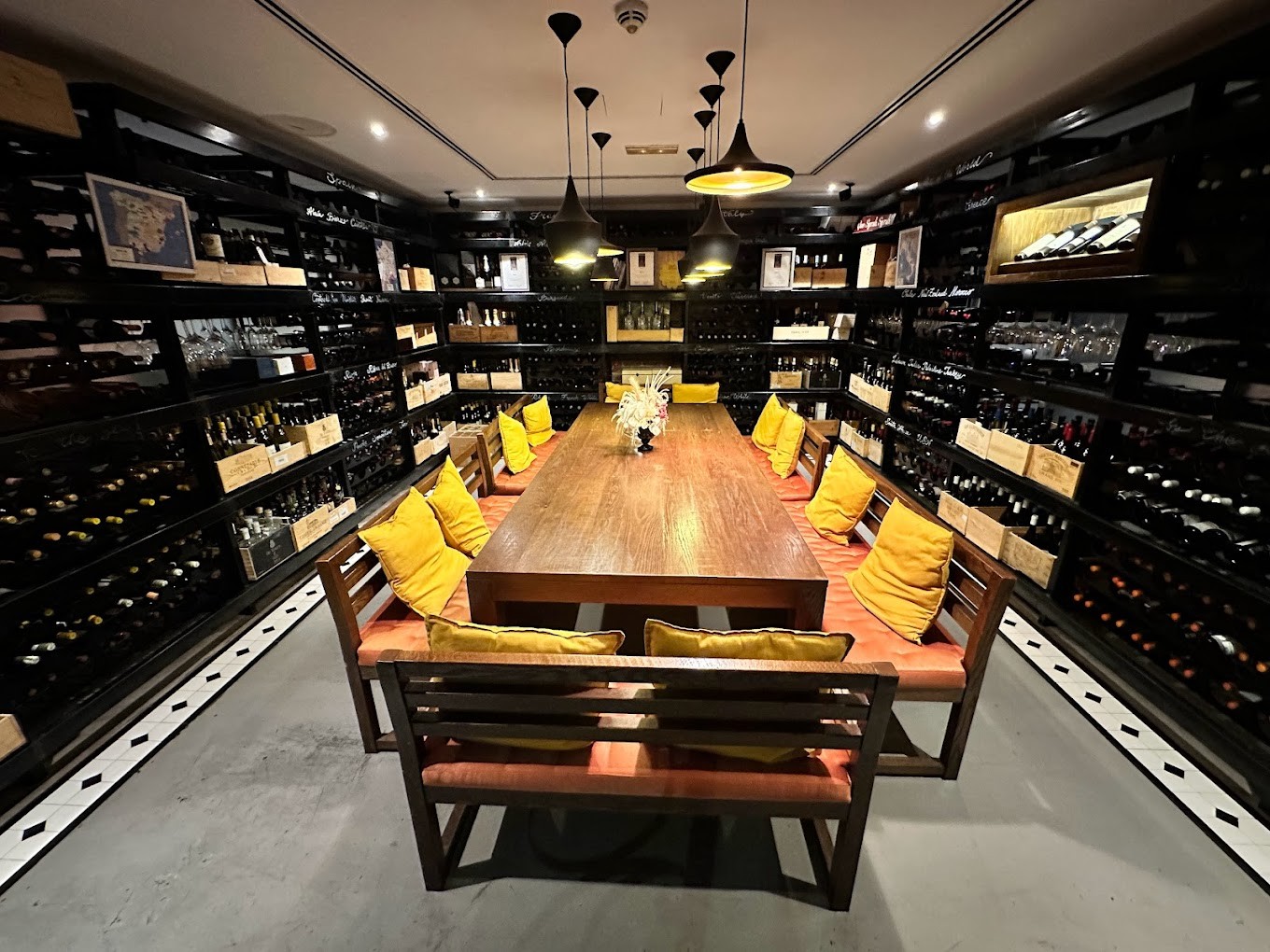 Boca's intimate private dining room in Dubai for sustainable gastronomy.