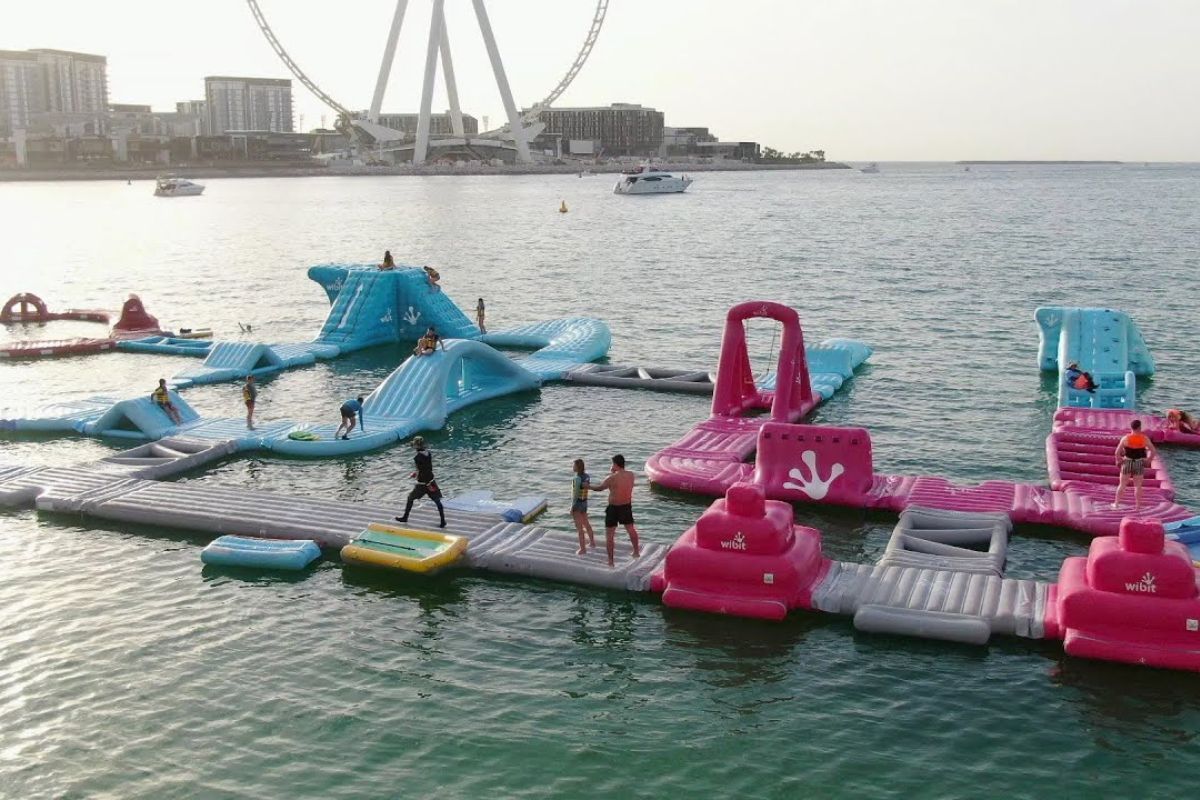 Best Beach Activities in Dubai: Top Watersports & Activities